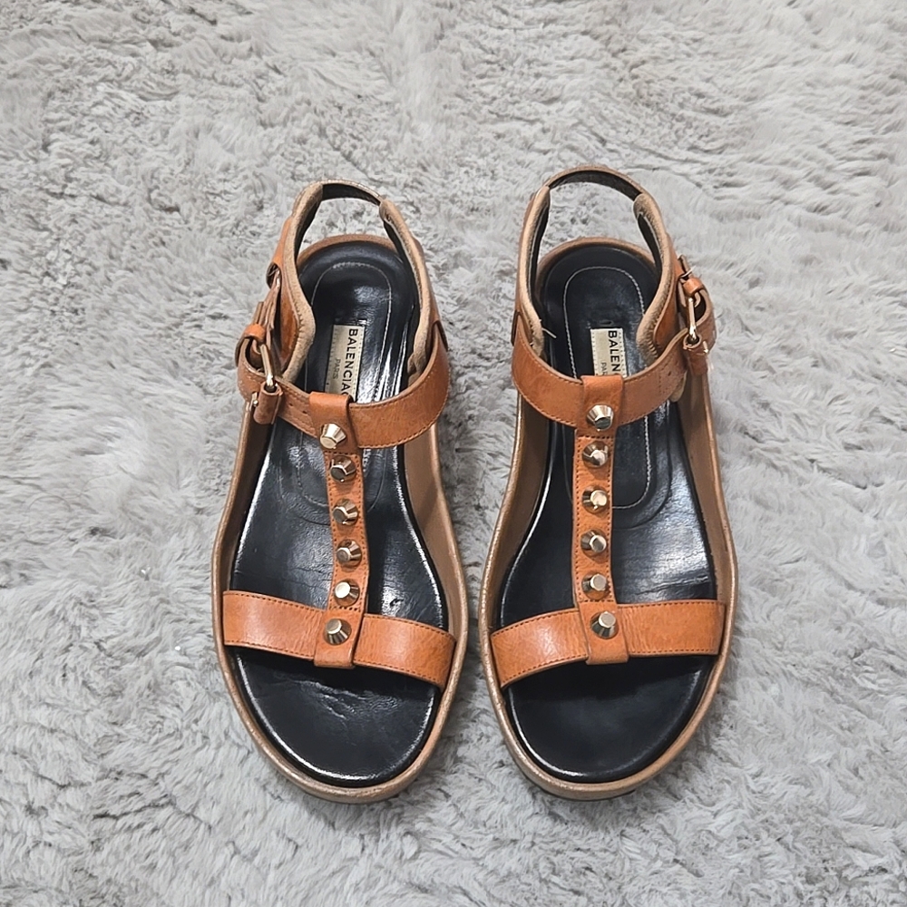 BALENCIAGA Paris genuine leather studded chunky sandals size 6